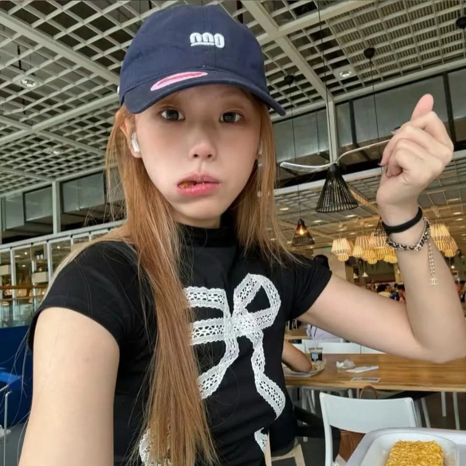 摇滚皮影